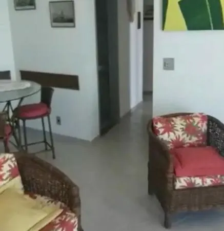 Apartamento na avenida da praia Martim de Sá com vista infinita pro mar em todos os cômodos.No 3o. quiosque próximo a prainha.Sinta-se na praia ouvindo o barulho das ondas e música dos quiosques.Com piscina adulto e infantil. Caraguatatuba Exterior foto